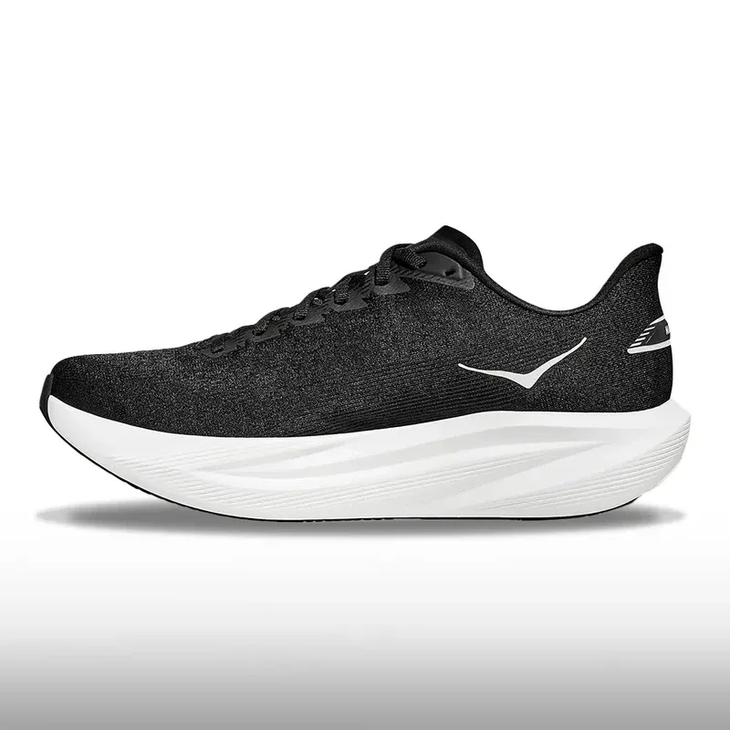 Hoka_Mach_7_Hombre_Black_White_2.webp