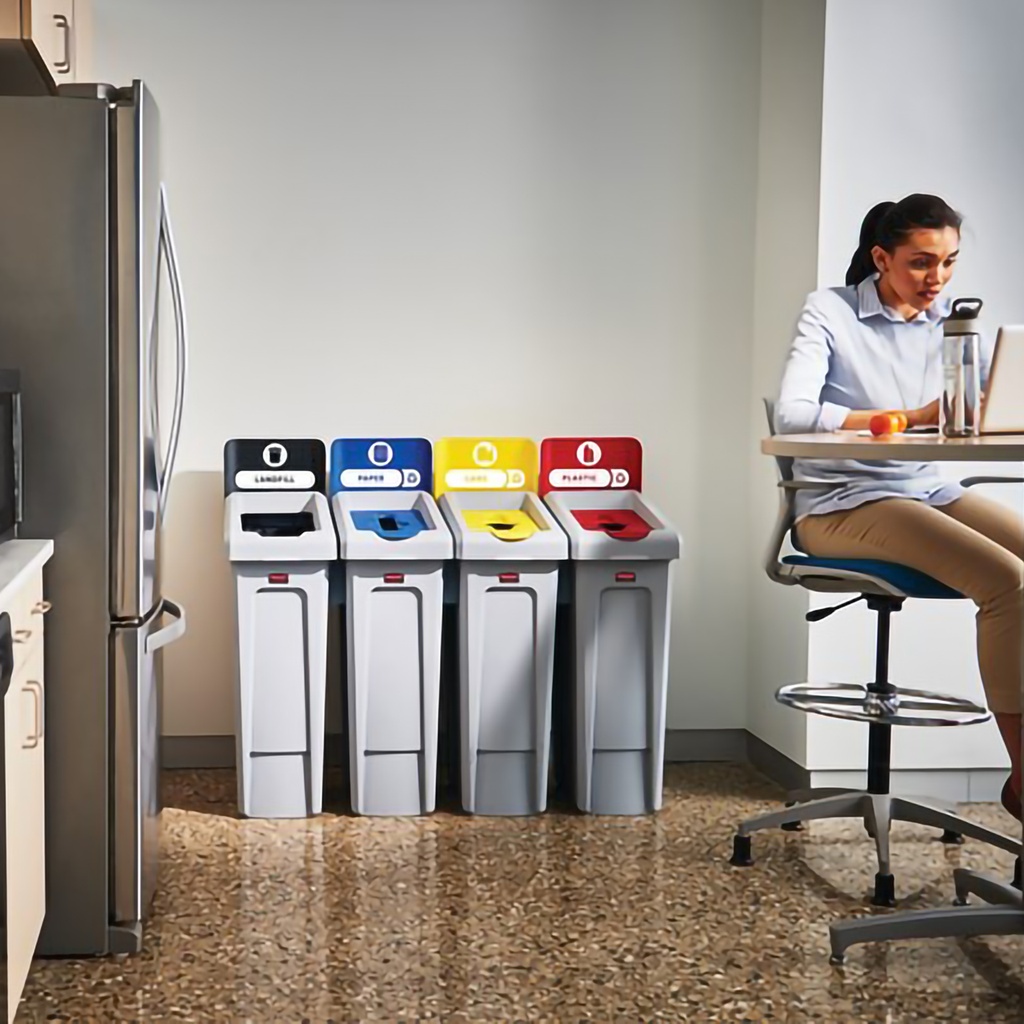 Estación de Reciclaje Slim Jim Rubbermaid
