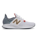 Zapato Running New Balance ROAV Blanco y Gris (12 pares)