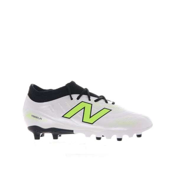 Tacos de Fútbol New Balance Tekela Team Low Laced Junior FG v5